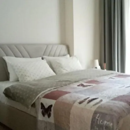 Sol'S M2 White Modern Apartments Tbilisi Exterior photo