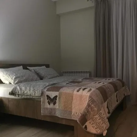Sol'S M2 White Modern Apartments Tbilisi Exterior photo