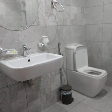 Sol'S M2 White Modern Apartments Tbilisi Exterior photo