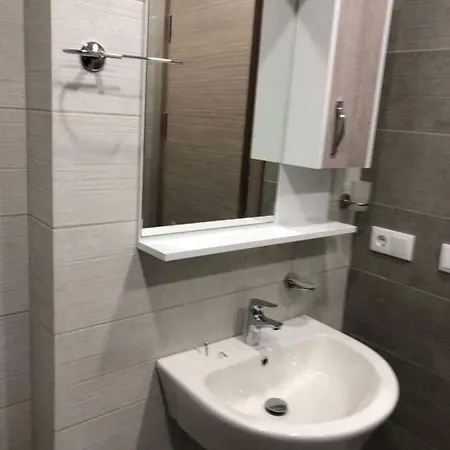 Sol'S M2 White Modern Apartments Tbilisi Exterior photo